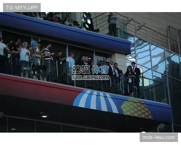 冰岛国内冠军联赛激战正酣 各球队表现抢眼引发关注