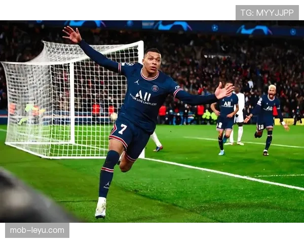 姆巴佩展现强大心理素质，领袖风范助巴黎圣日耳曼决胜前行