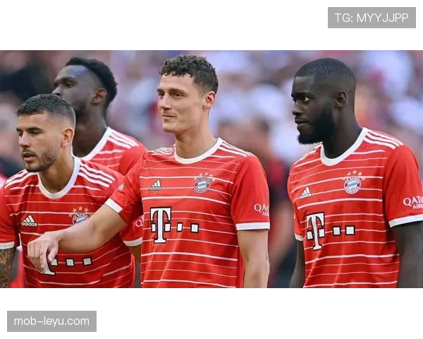 德甲夏窗巨变：新星涌入老将离队，多队阵容迎来深度重组