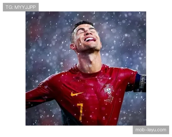 欧洲杯最佳门将荣膺殊荣，神勇表现助球队挺进决赛