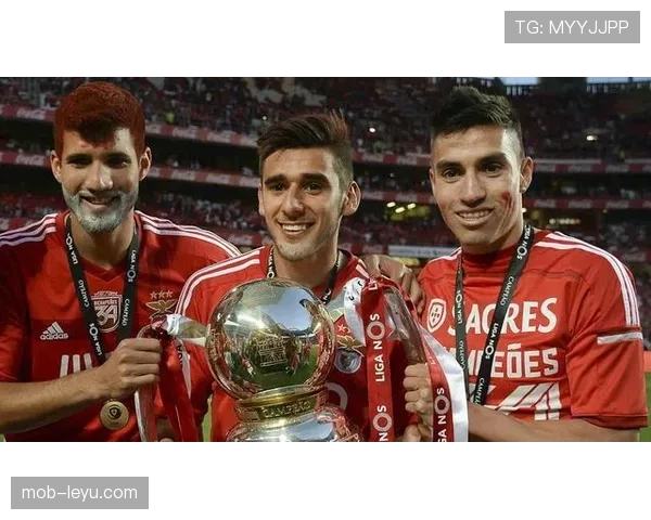 保罗·库克重返英超，肩负带领球队重塑辉煌的重任